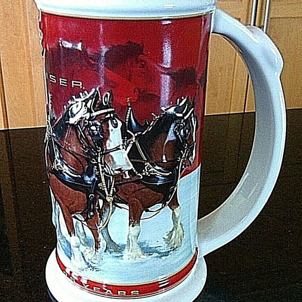 Anheuser-Busch Budweiser Stein Clydesdale Holiday Edition 25th Anniversary Large